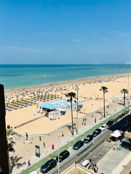 Apartamento A Pie De Playa. Cádiz Exteriér fotografie