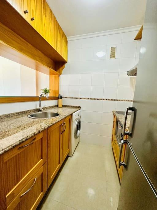 Apartamento A Pie De Playa. Cádiz Exteriér fotografie